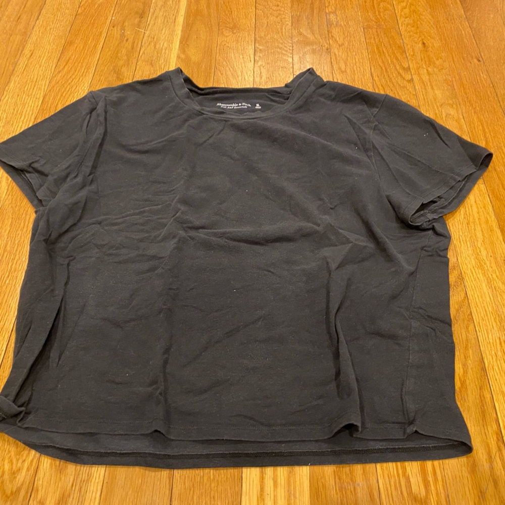 Abercrombie & Fitch Charcoal Tee